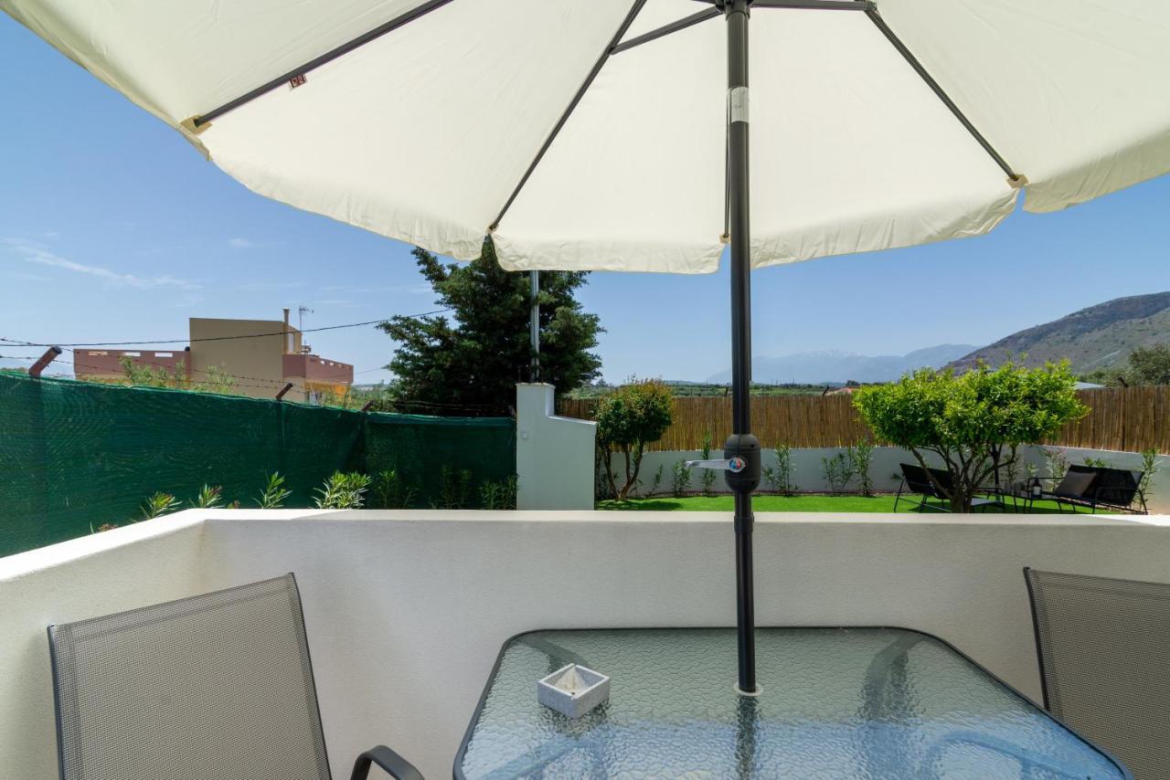 Modern House With Pool Near Beach Gazi Dış mekan fotoğraf